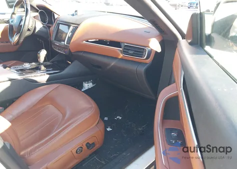 2018 Maserati Levante from USA, damaged, VIN ZN661XUAXJX284215